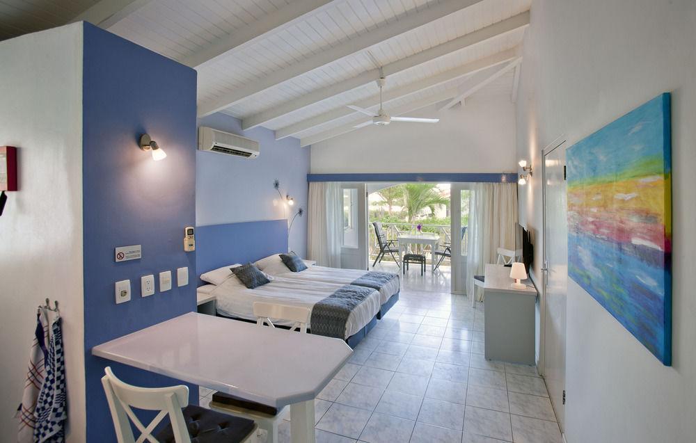 Sunny Curacao - Blue Bay Lodges Bagian luar foto